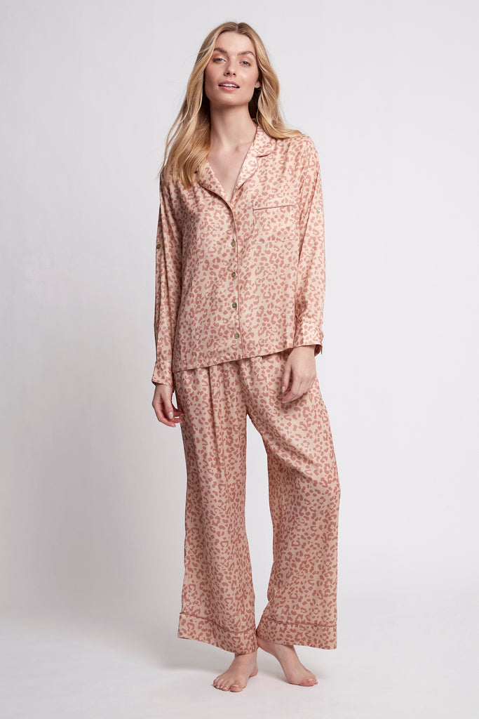 Sali Super Soft Satin Women Animal Print Lounge Pyjama Set | Homebodii